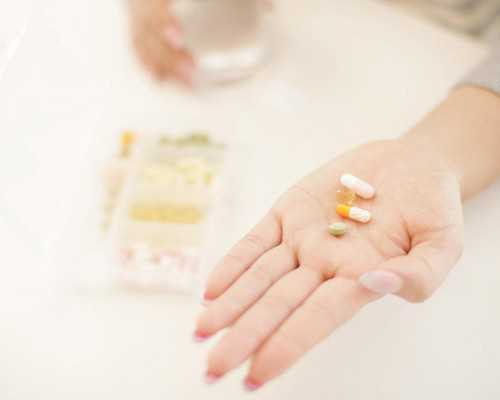 试管冻胚移植失败后第二个月会停经吗？多久会来月经？*代怀助孕机构